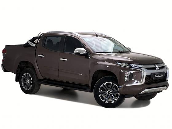 MITSUBISHI L200 TRITON 2.4 16V TURBO DIESEL SPORT HPE-S CD 4P 4X4 AUTOMÁTICO